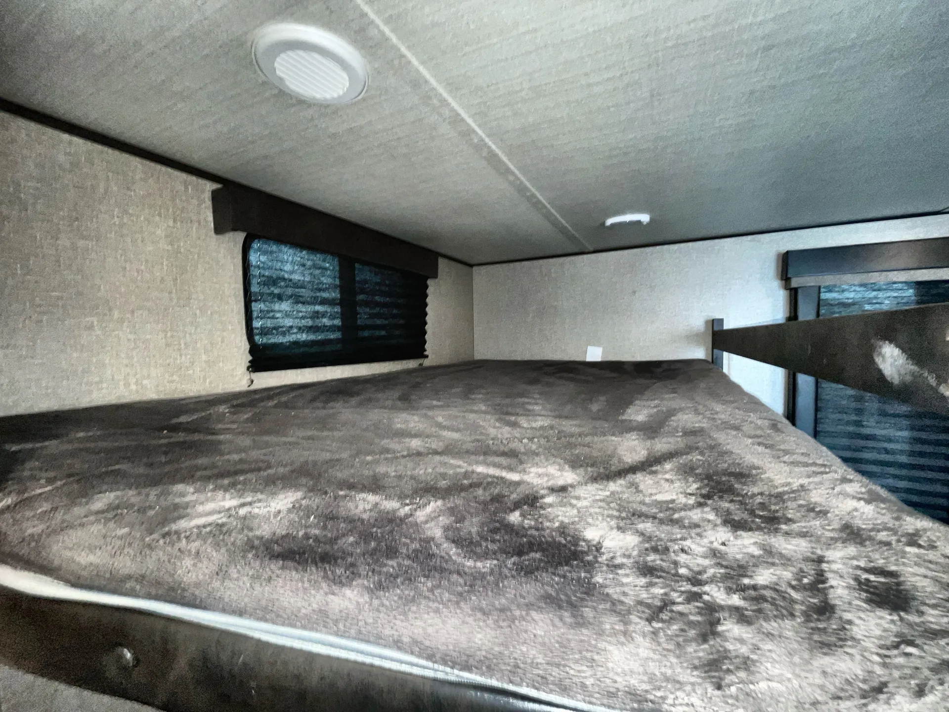 2020 Grand Design Transcend Xplor 265BH — living area main