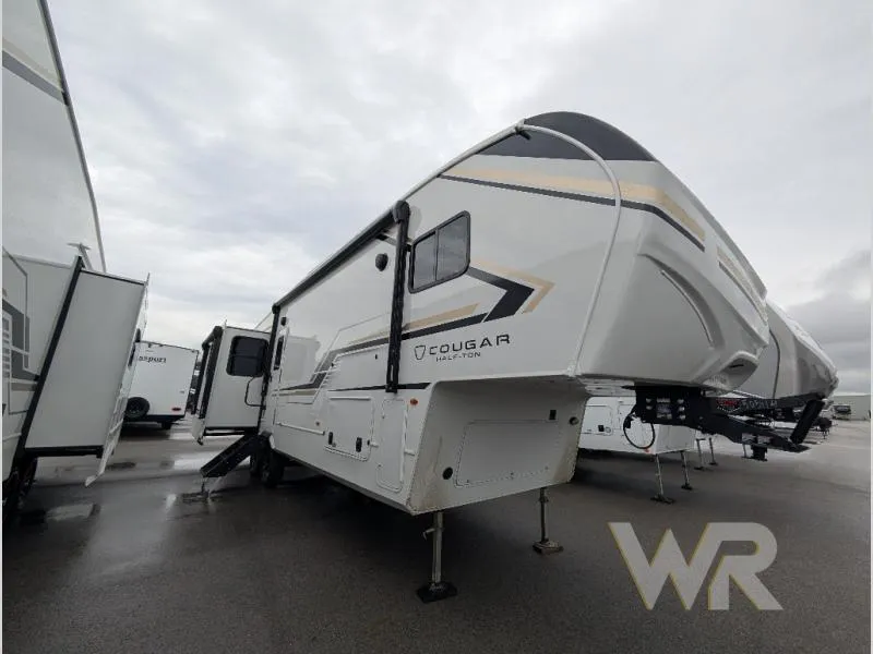 2026 Keystone Cougar Half-Ton 29MBD - Photo 2