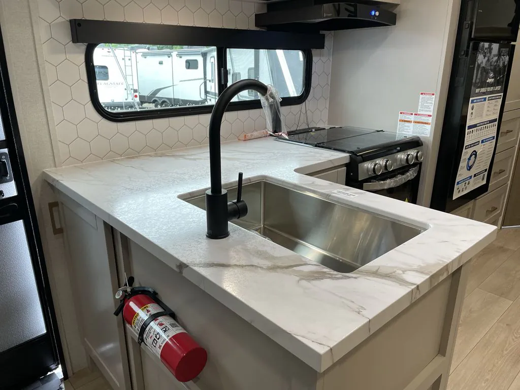 2027 Jayco Jay Feather 29BHB, Photos photo 13