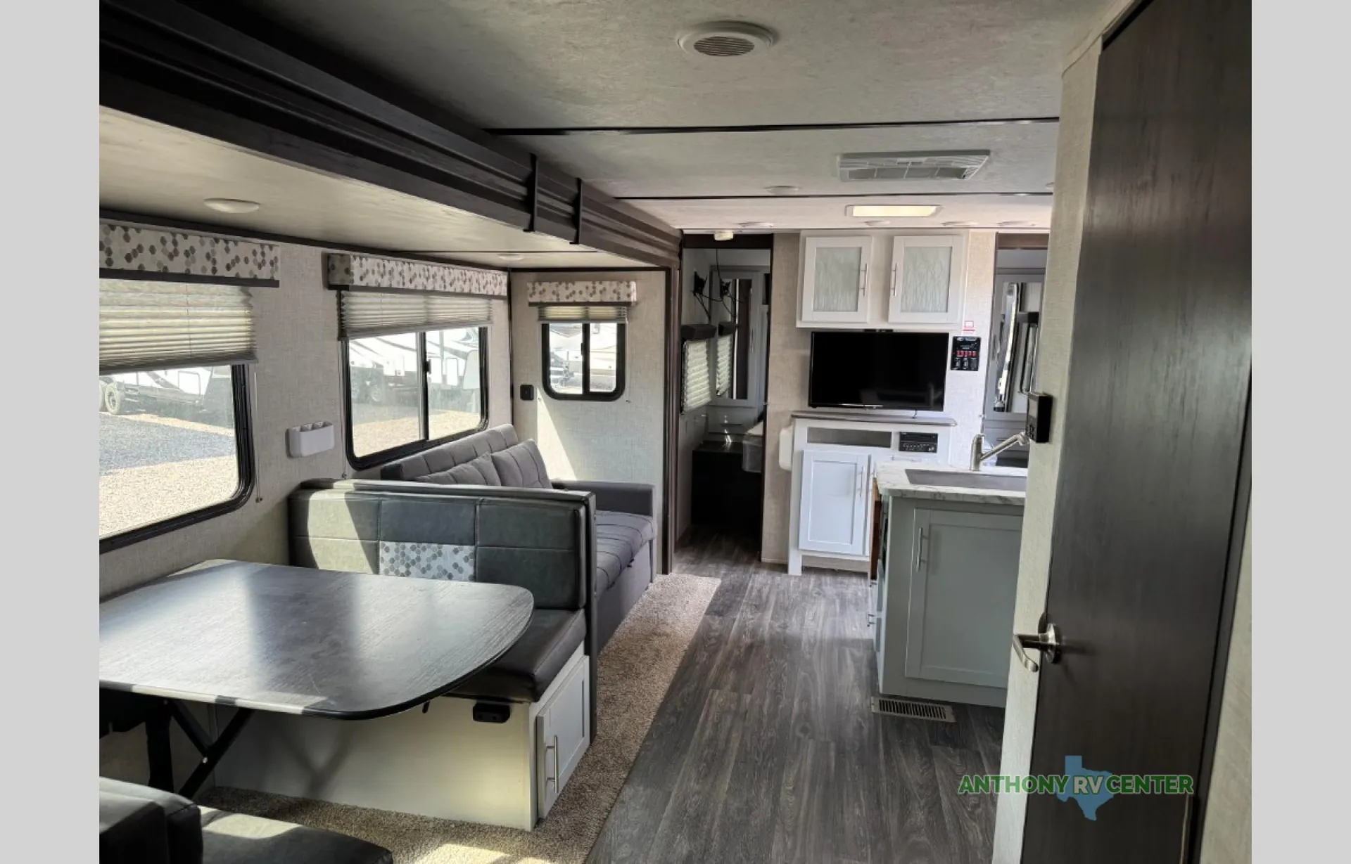 2021 Keystone Bullet 287QBSWE - Photo 4