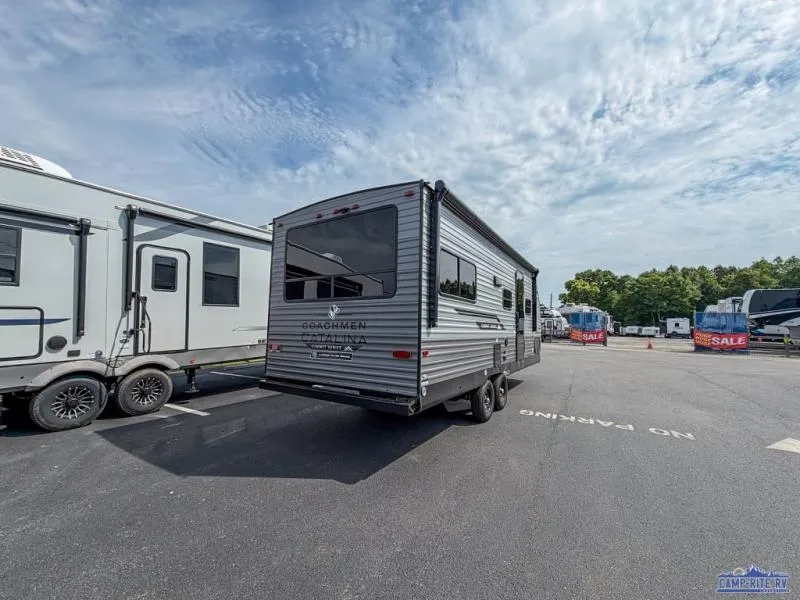 2026 Coachmen RV Catalina Summit Series 8 221EPIC - Photo 4