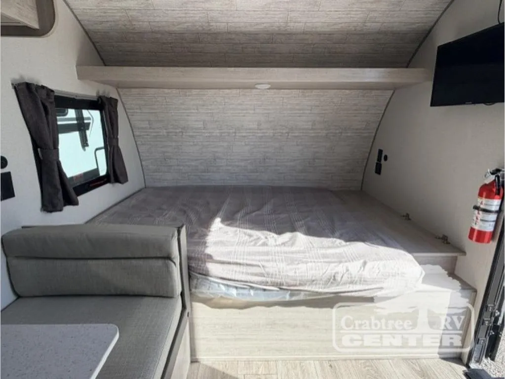 2026 Coachmen Catalina Summit Series 7 164BHX - Photo 4