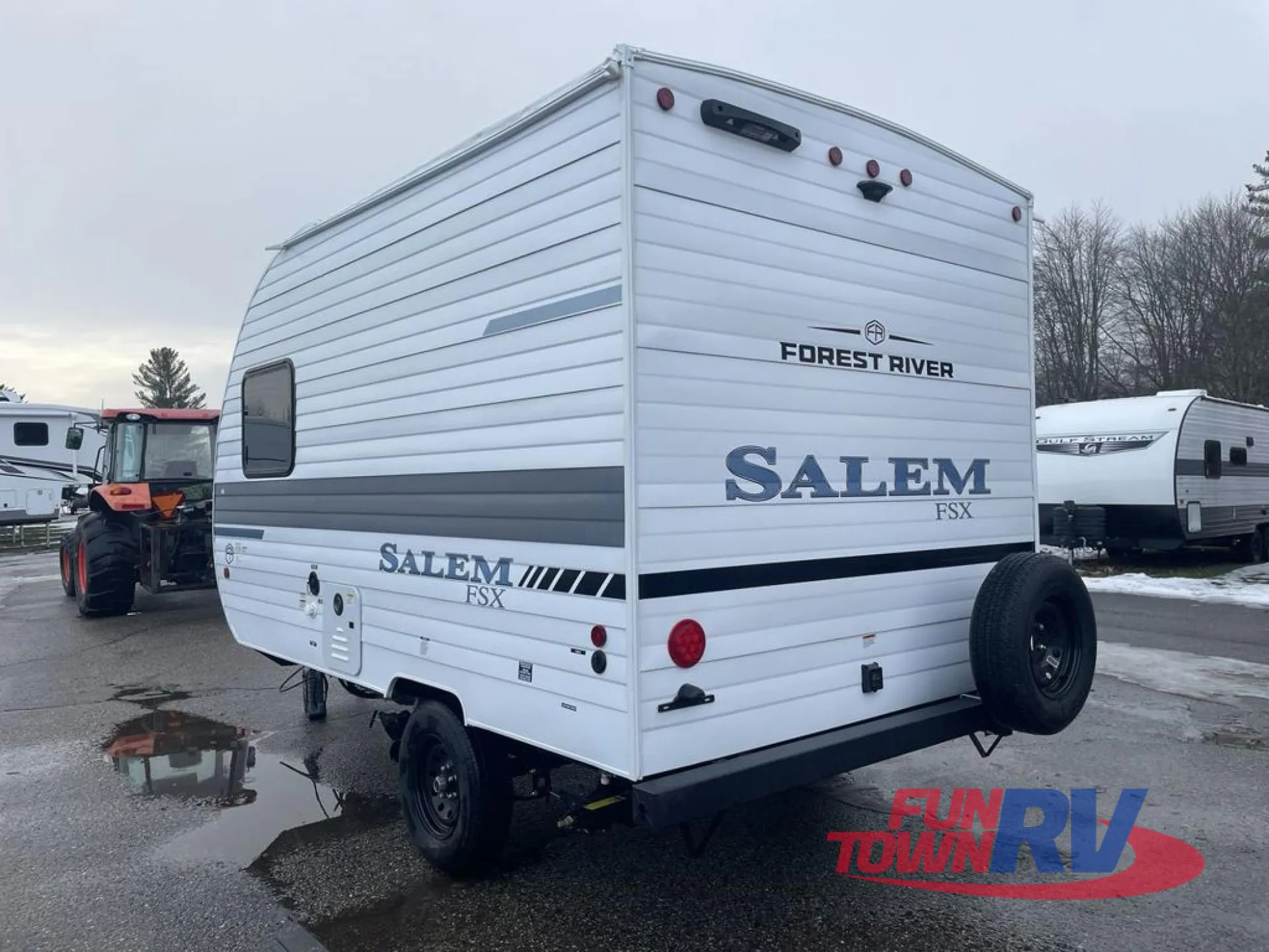 2026 Forest River Salem FSX 135ICE - Photo 4