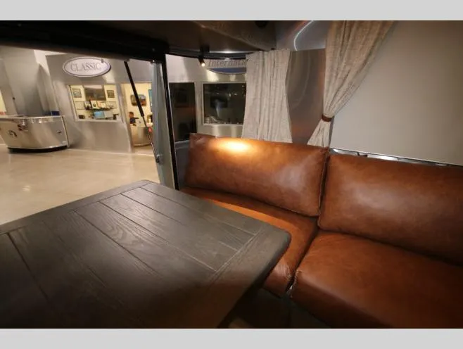 2026 Airstream Stetson + 6666 Special Edition 27FBQ - Photo 2