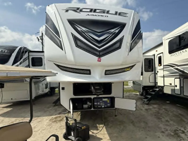 2022 Forest River Vengeance Rogue Armored 351G2, Photos photo 22
