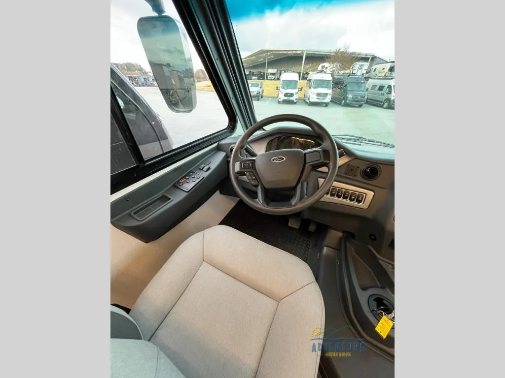 2026 Coachmen Euro 25TB - Photo 3