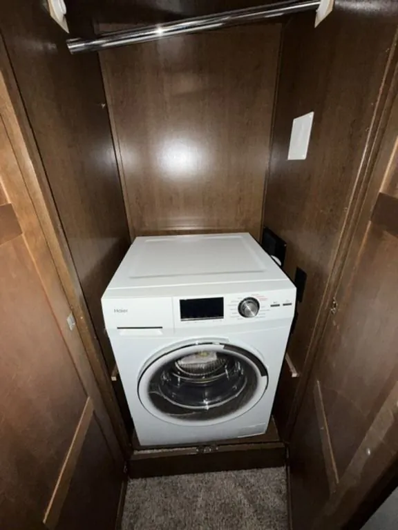 2019 Forest River Wildcat 32WB, Photos photo 23