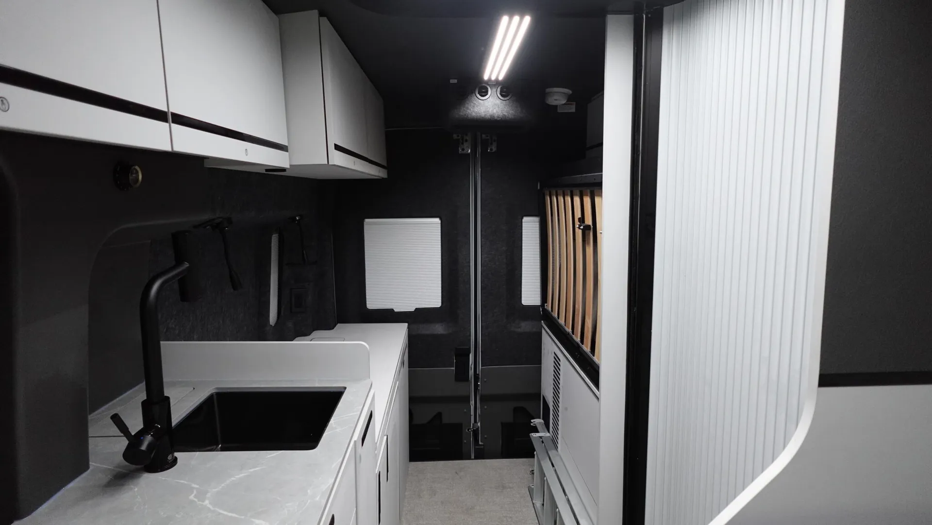 2026 Grand Design Lineage Series VT LVT1 - Photo 3