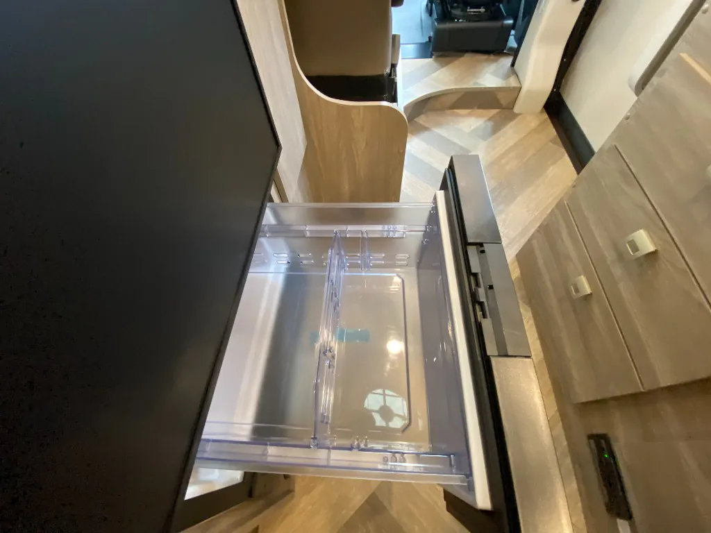 2025 Winnebago Travato 59G, Photos photo 34