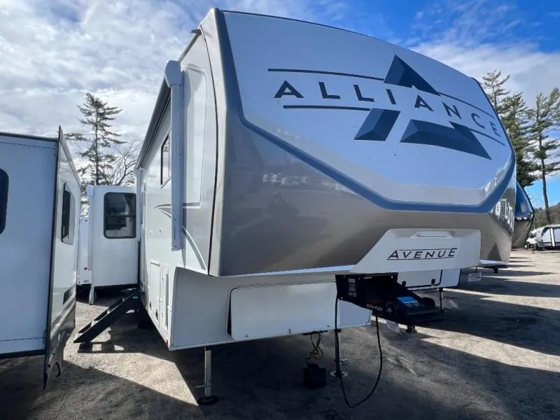 2026 Alliance RV Avenue 32RLS - Photo 2