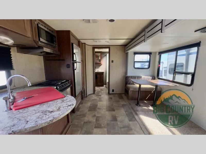 2018 Keystone Sprinter Campfire Edition 26RB - Photo 2