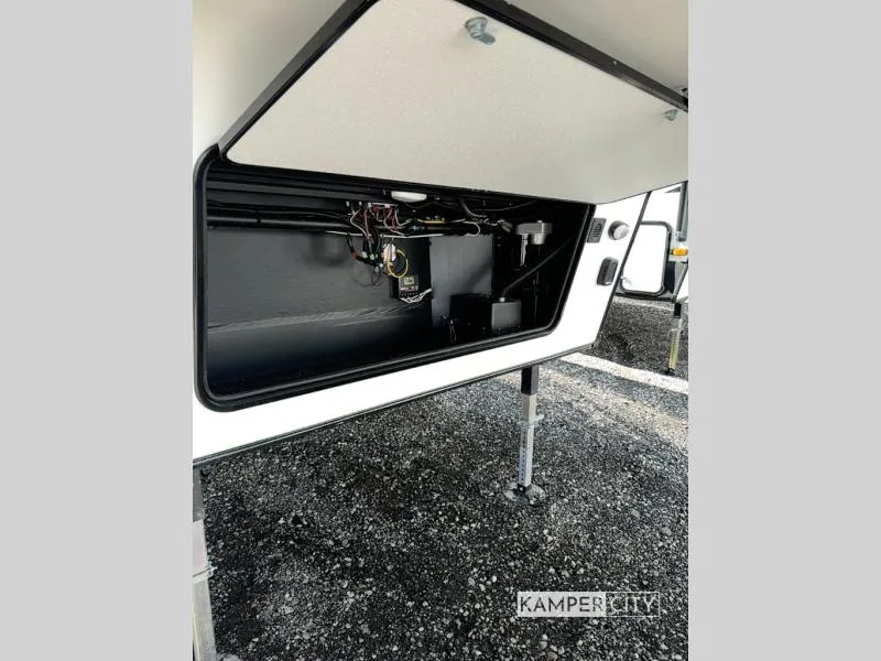 2026 Shasta RVs Phoenix Lite 27BAR - Photo 2