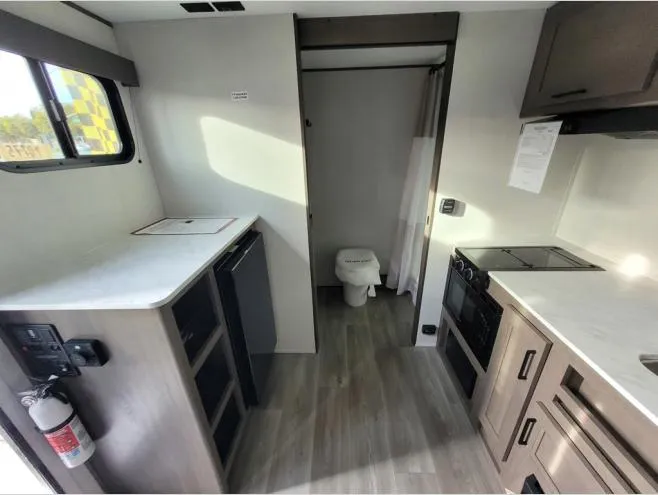 2026 Grand Design Transcend One 131DL - Photo 3