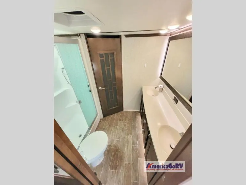 2019 Redwood RV Redwood 3901MB - Photo 4