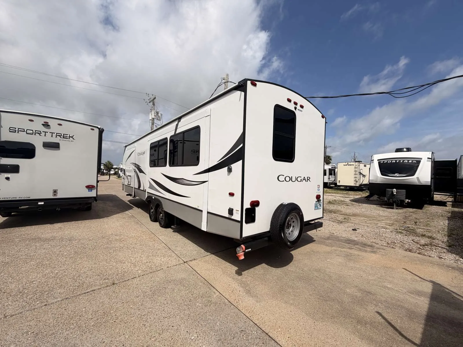 2022 Keystone Cougar Half-Ton 30RKD - Photo 3