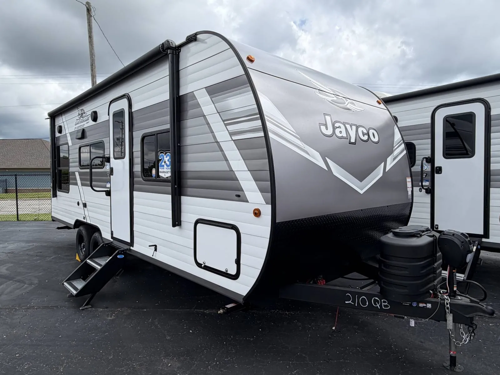 2027 Jayco Jay Flight SLX 210QB - Photo 2