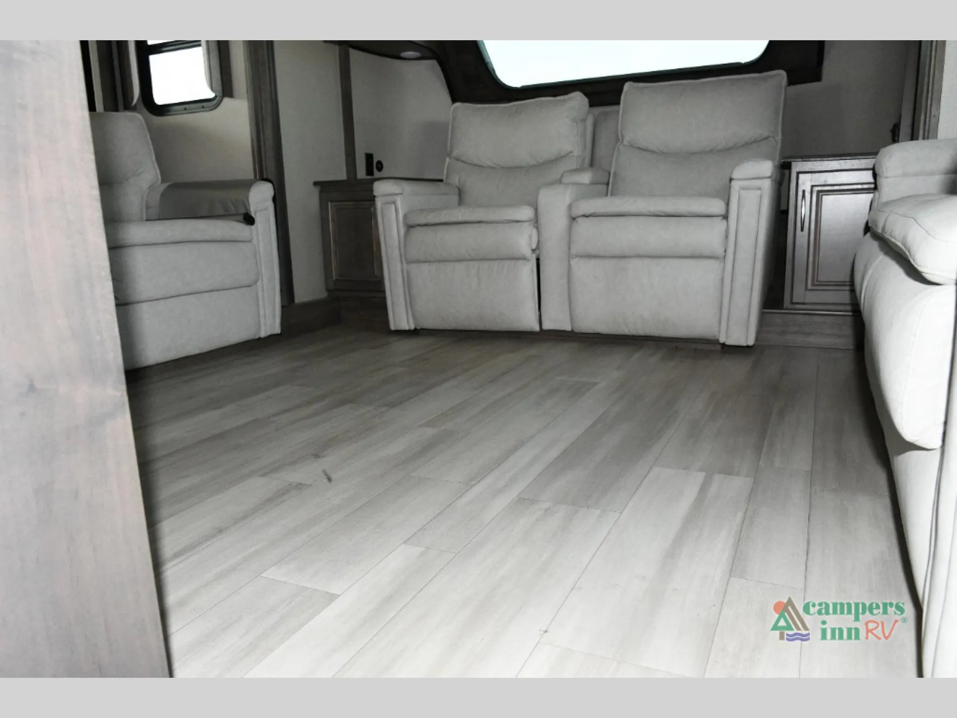 2022 Grand Design Solitude 346FLS - Photo 3