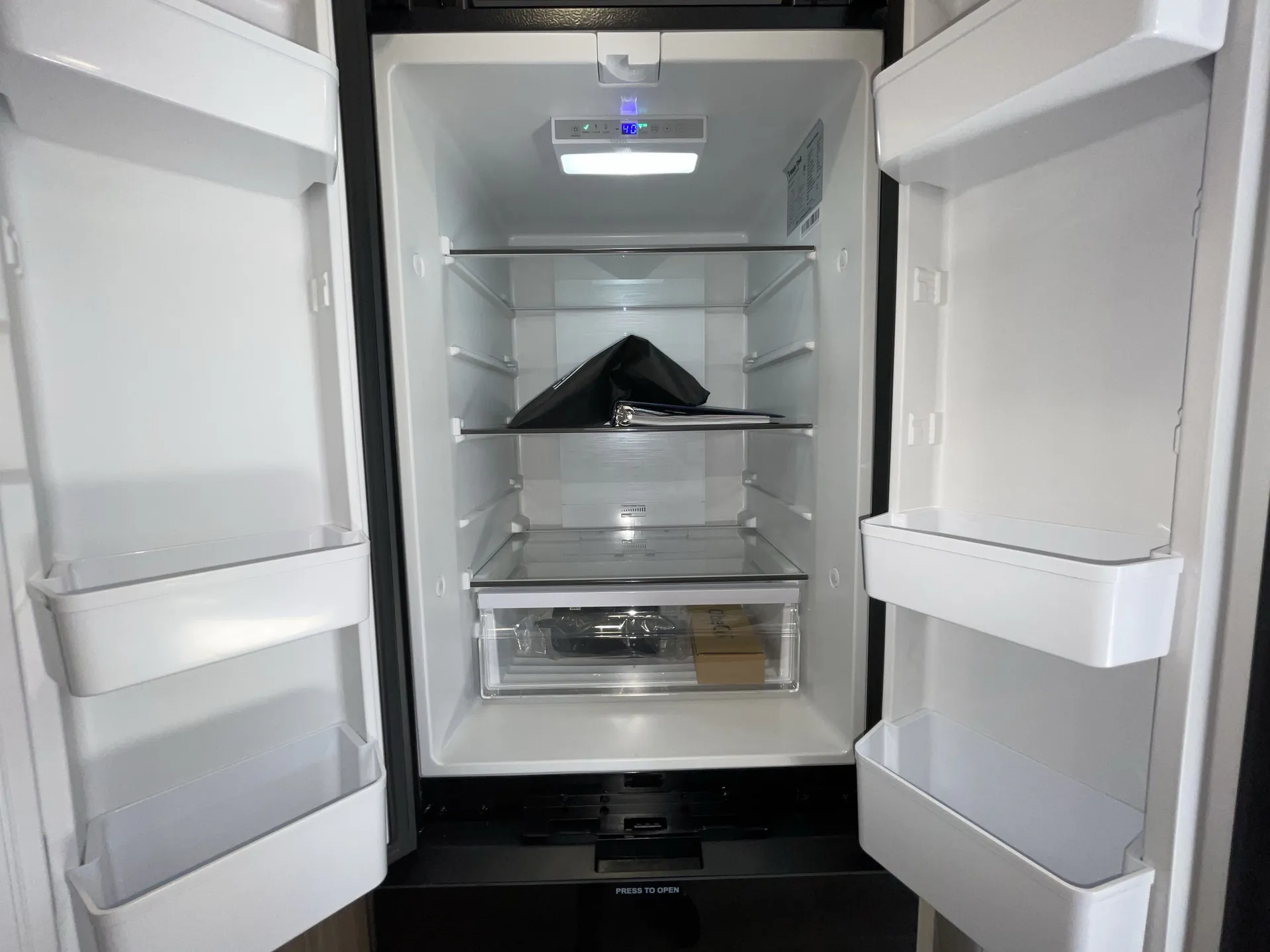2027 Forest River Rockwood Ultra Lite 2711RK — living area main