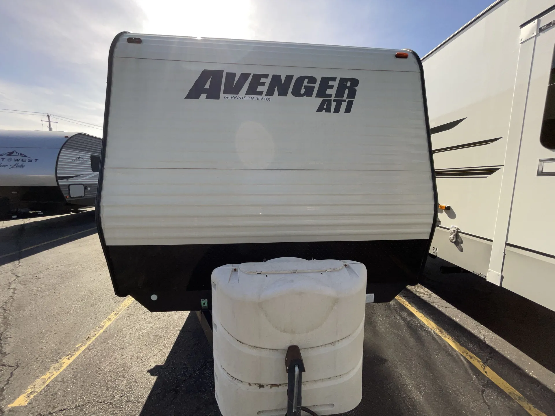 2017 prime time Avenger Ati 27DBS — front