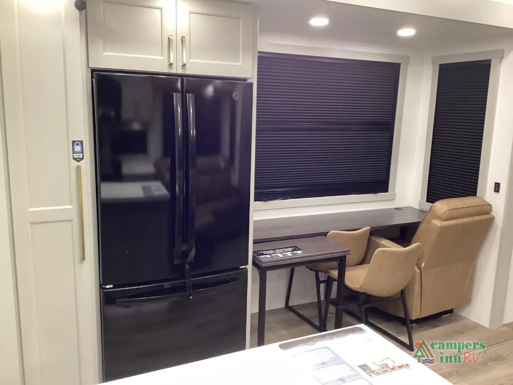 2026 Brinkley Model G 4150, Photos photo 26