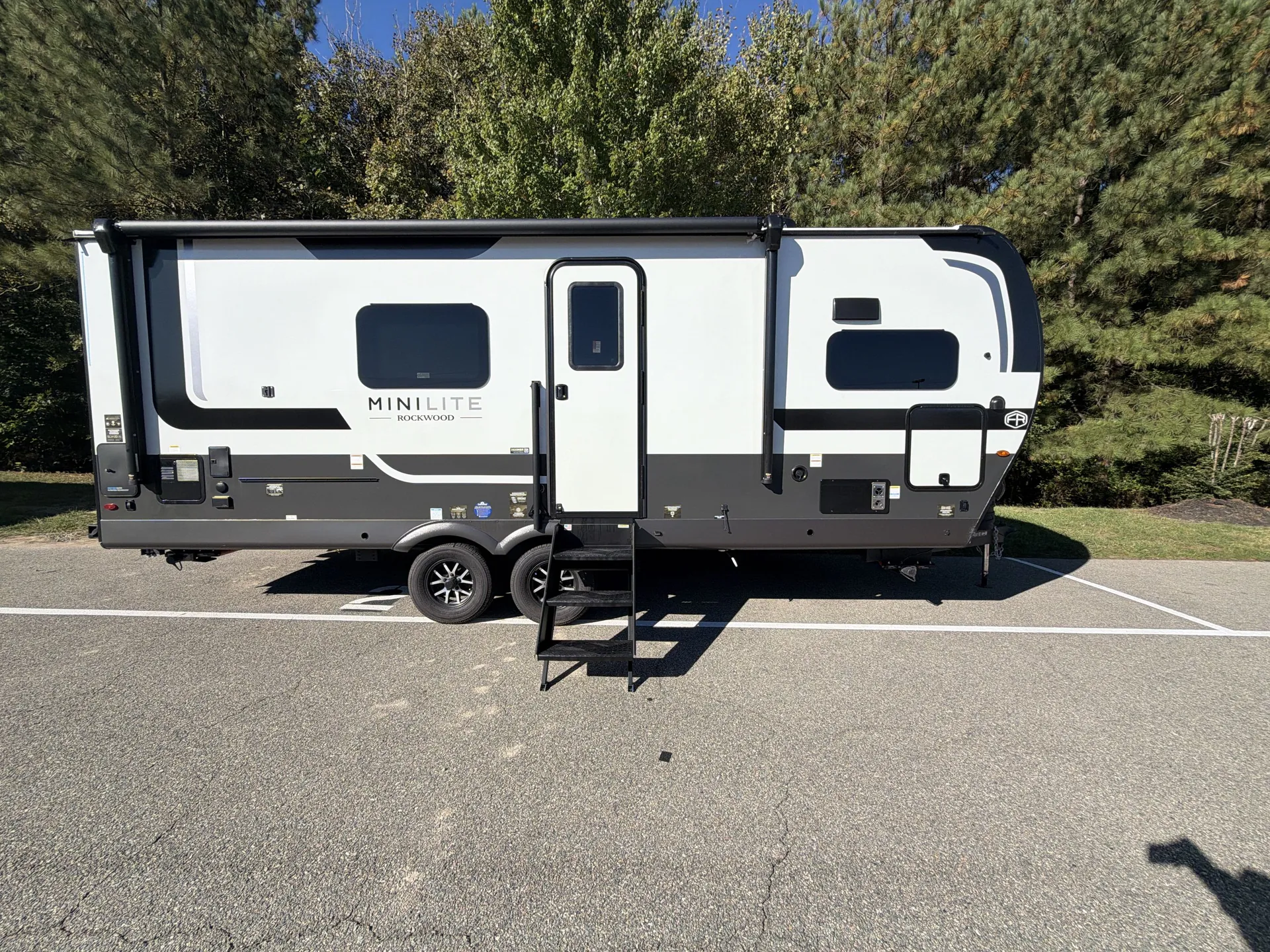 2027 Forest River Rockwood Mini Lite 2523MBR — campside