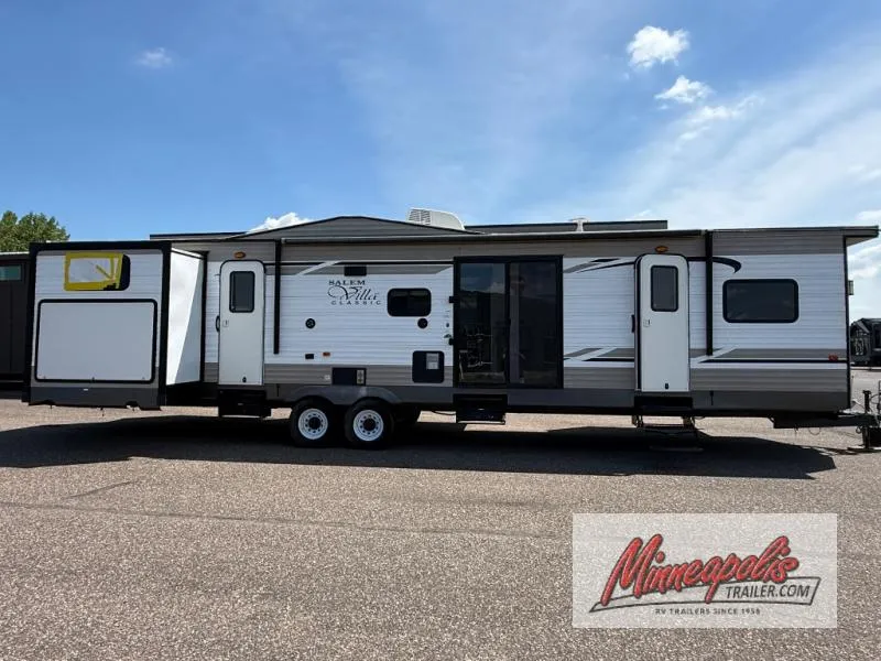 2019 Forest River Salem Villa 42QBQ - Photo 3