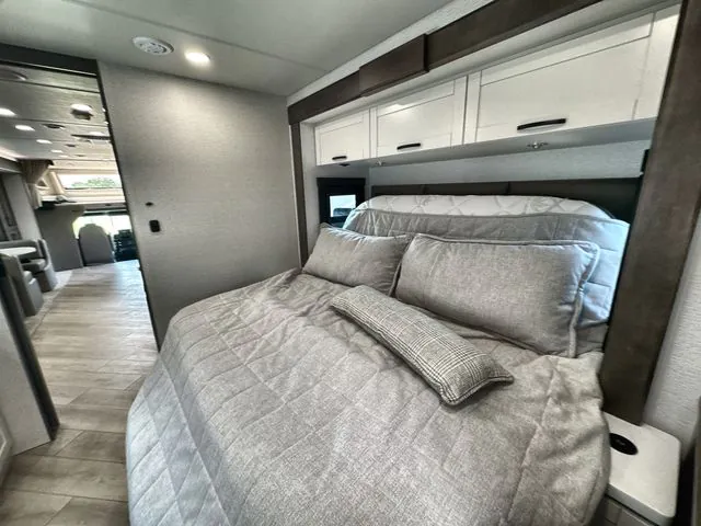 2027 Entegra Coach Accolade 37K, Photos photo 36