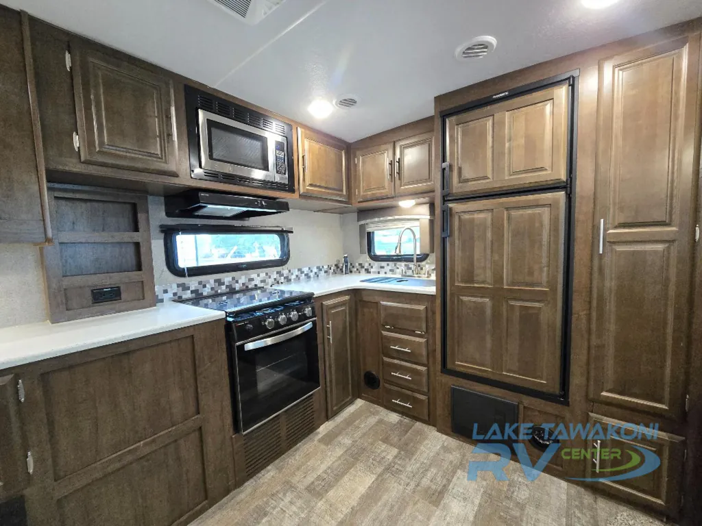 2020 Forest River Rockwood Ultra Lite 2902SW, Photos photo 15
