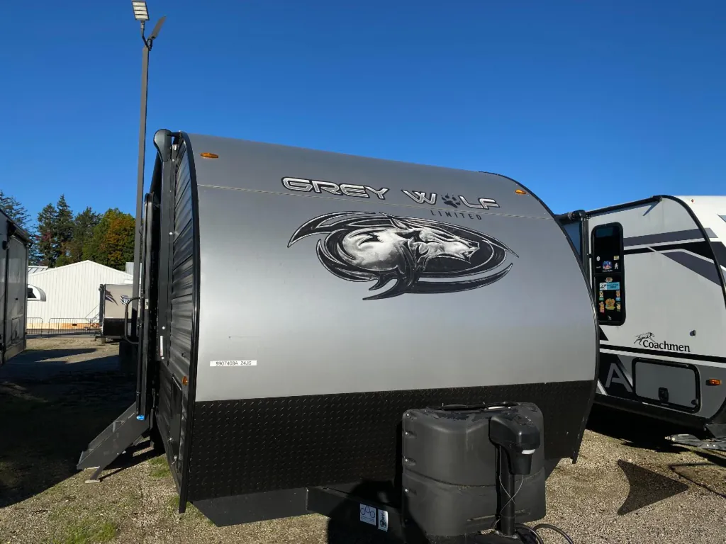 2022 Forest River Cherokee Grey Wolf 24JS, Photos photo 2
