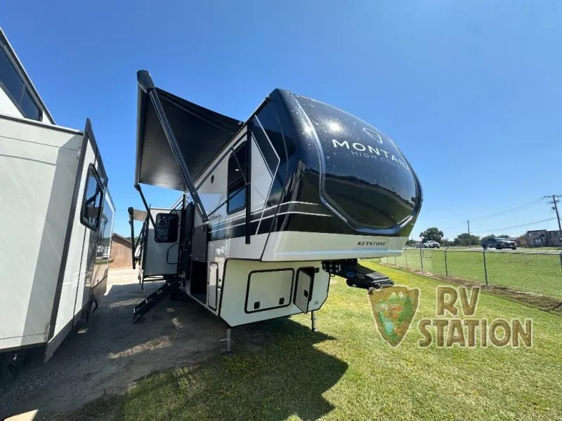 2026 Keystone Montana High Country 381TB - Photo 2