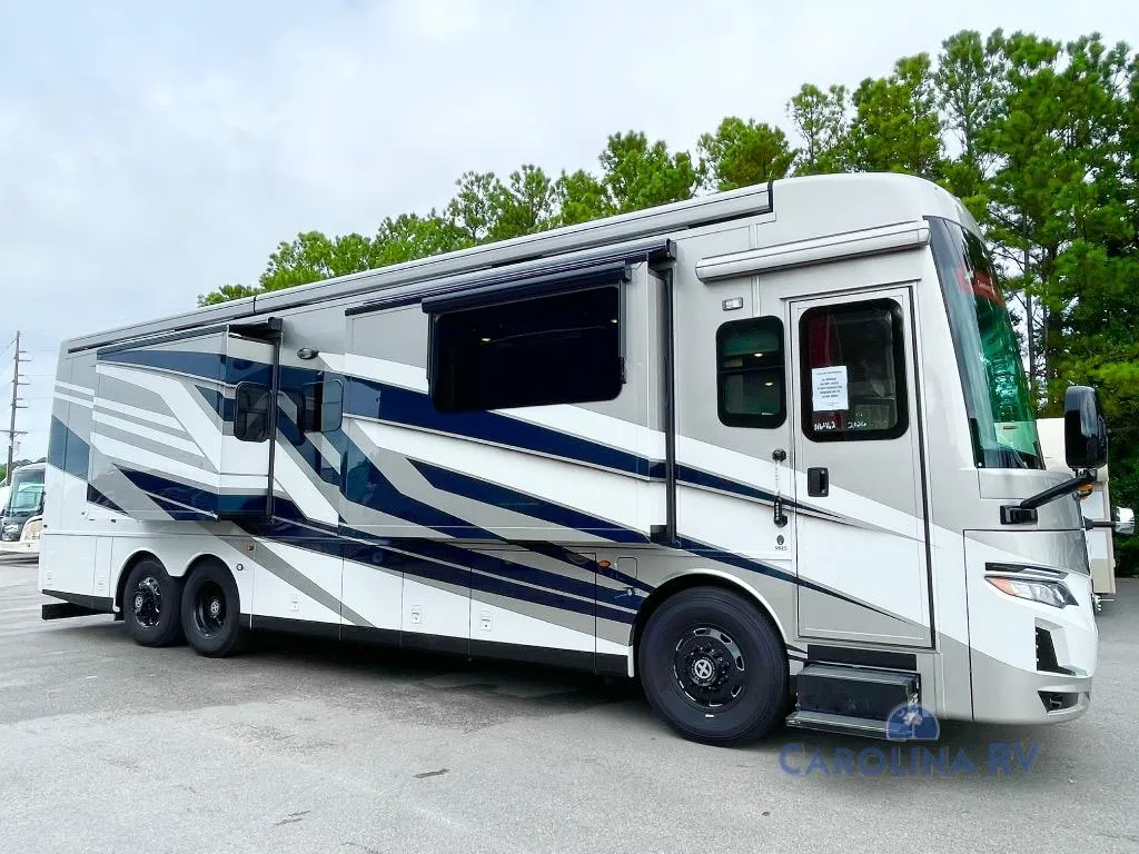 2026 Newmar Mountain Aire 3825 - Photo 3