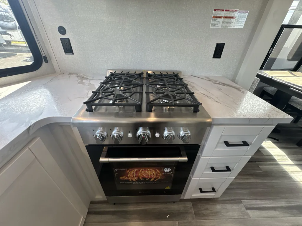 2026 Jayco Jay Flight Bungalow 404LOFT DS, Photos photo 7