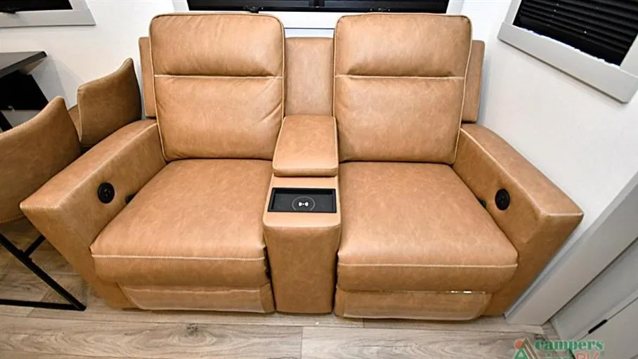 2025 Brinkley Model Z Air 285, Photos photo 3