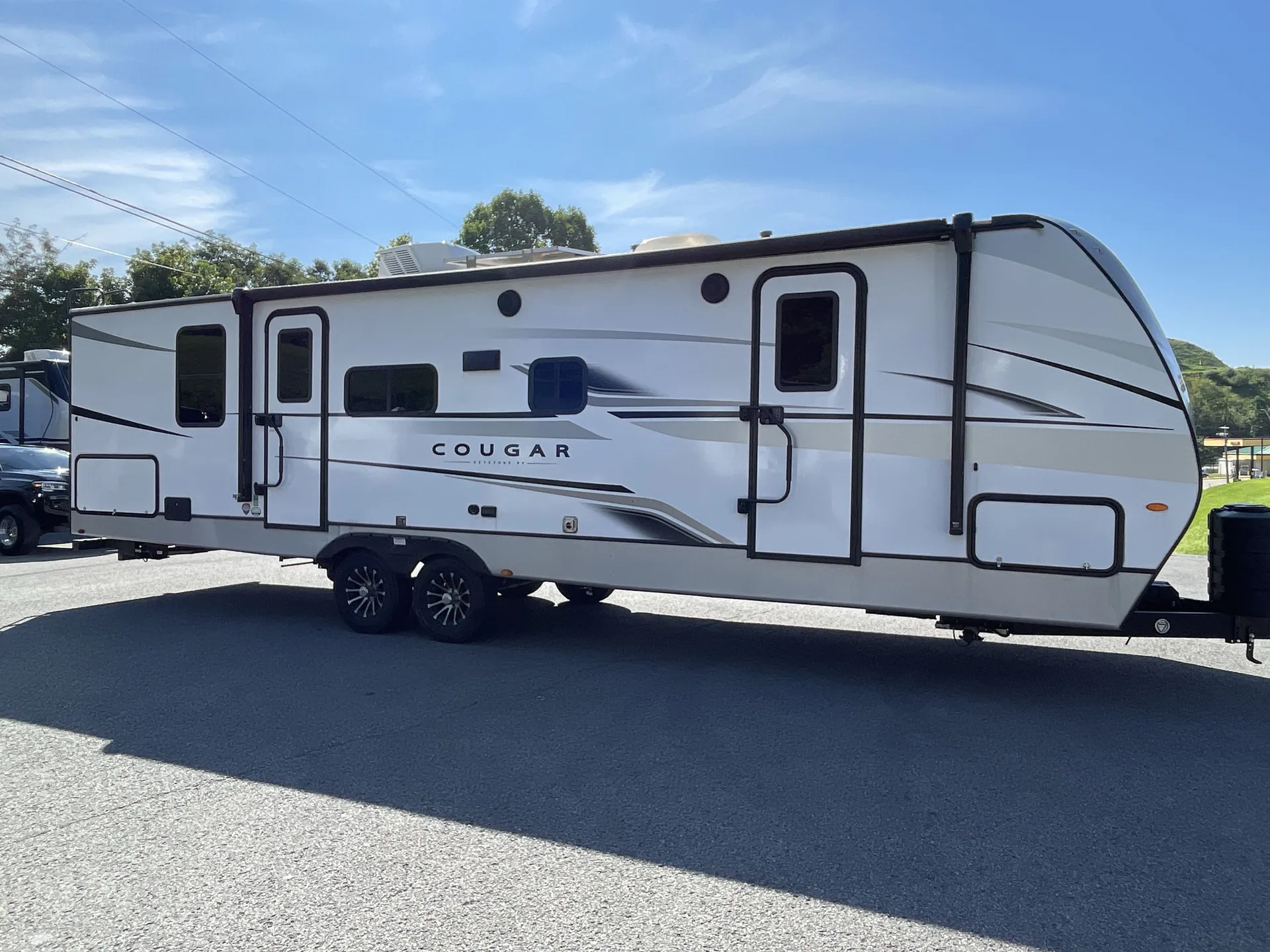 2024 Keystone Cougar Half-Ton 30BHS