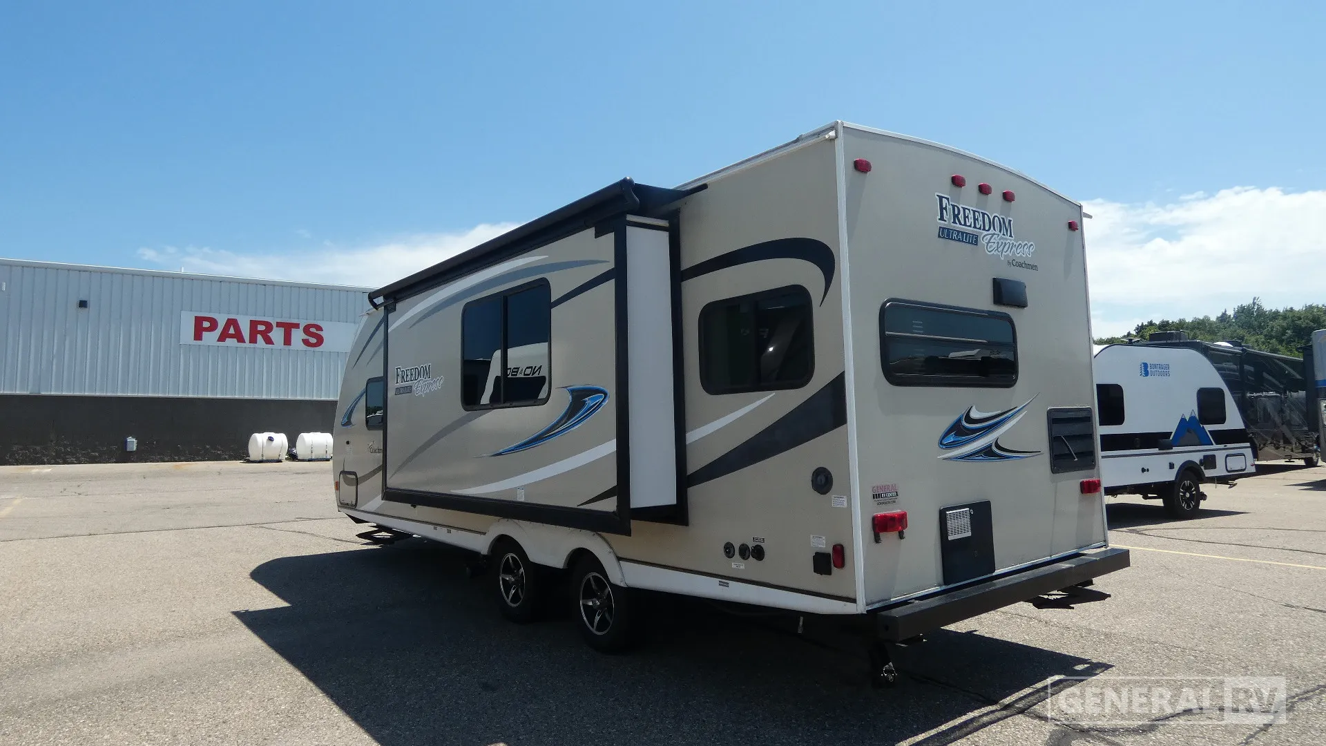 2018 Coachmen Freedom Express Ultra Lite 246RKS - Photo 4