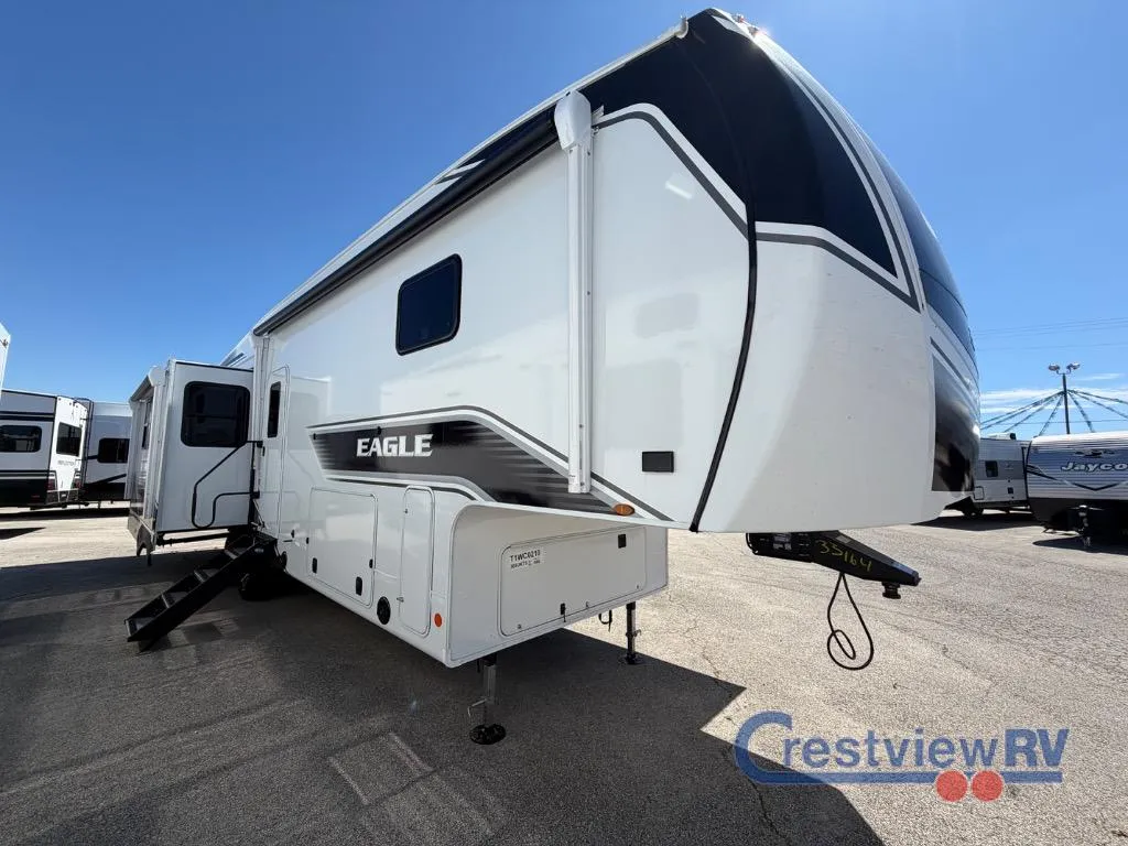 2026 Jayco Eagle 365UKTS - Photo 3