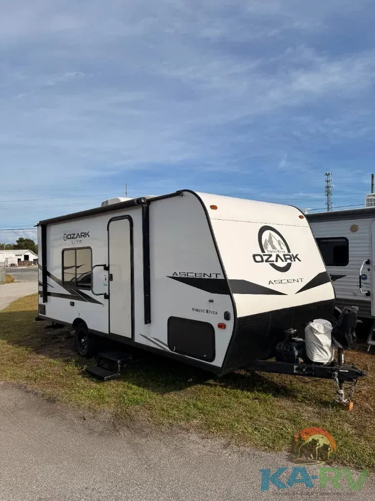 2021 Forest River Ozark 1660FQ - Photo 2