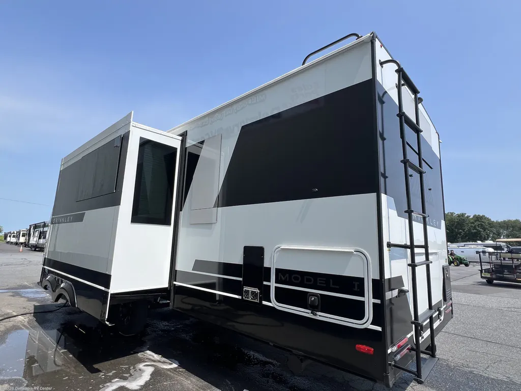 2026 Brinkley Model I 294, Photos photo 4