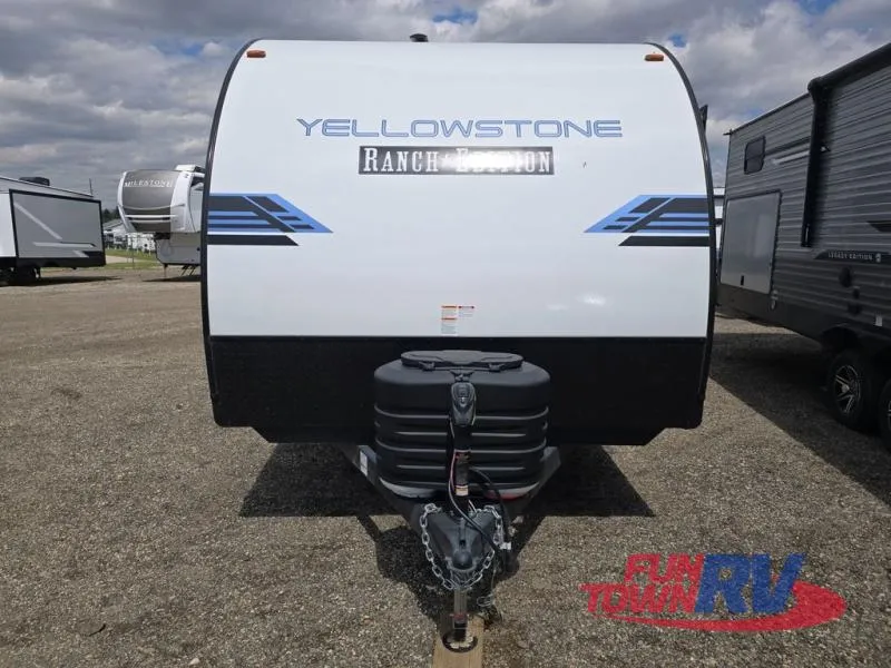 2026 Gulf Stream RV Yellowstone Ranch Edition 28BBS - Photo 2