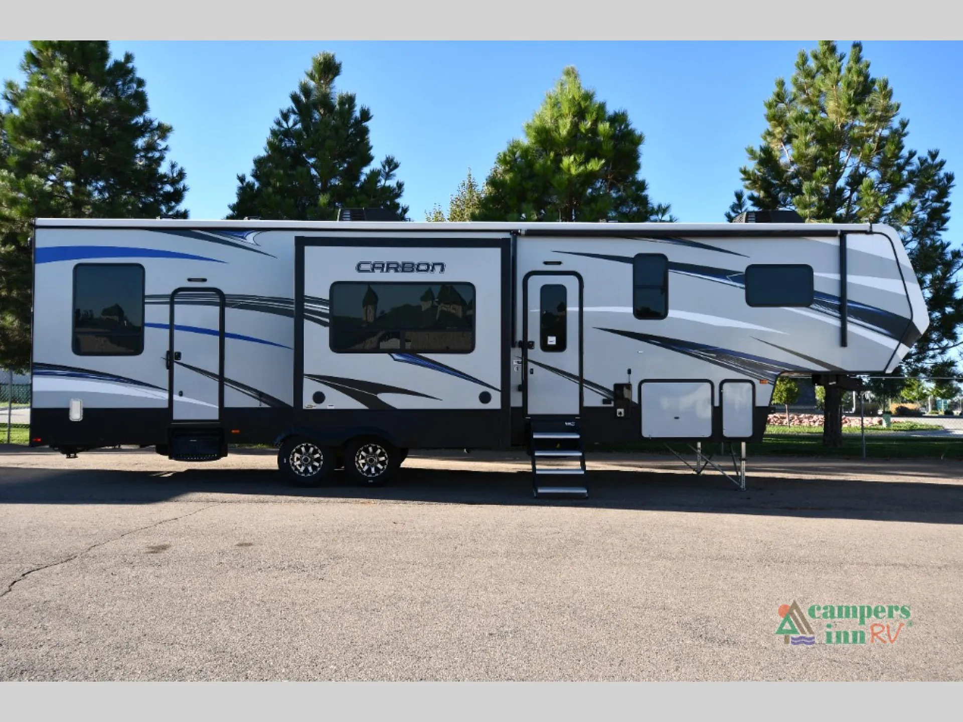 2016 Keystone Carbon 357 - Photo 3