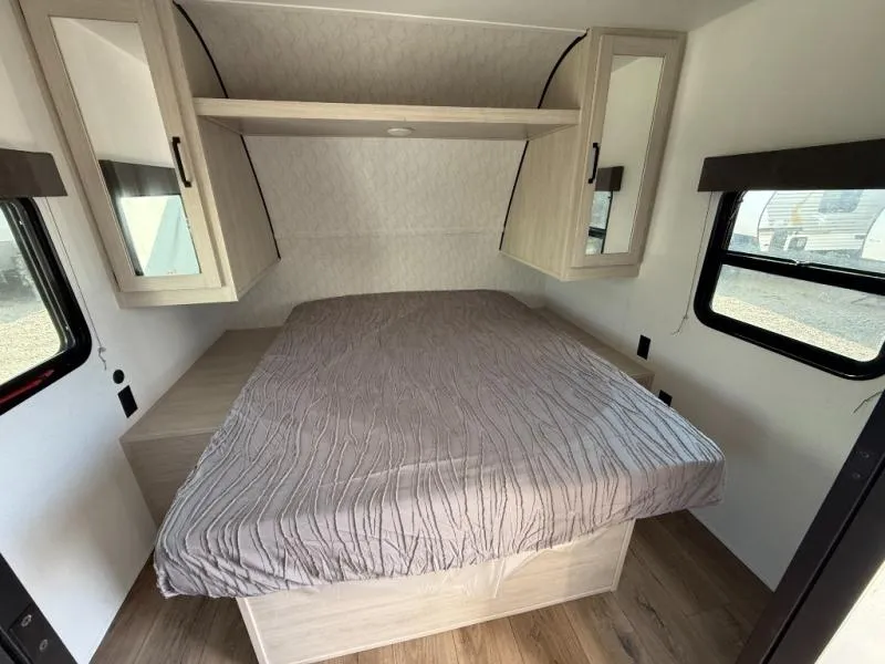 2026 Palomino Puma Camping Edition 303BHCE - Photo 4