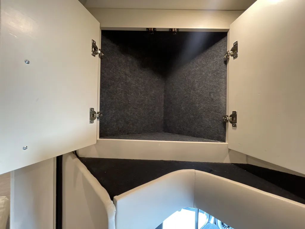 2020 Tiffin Wayfarer 25 RW, Photos photo 15