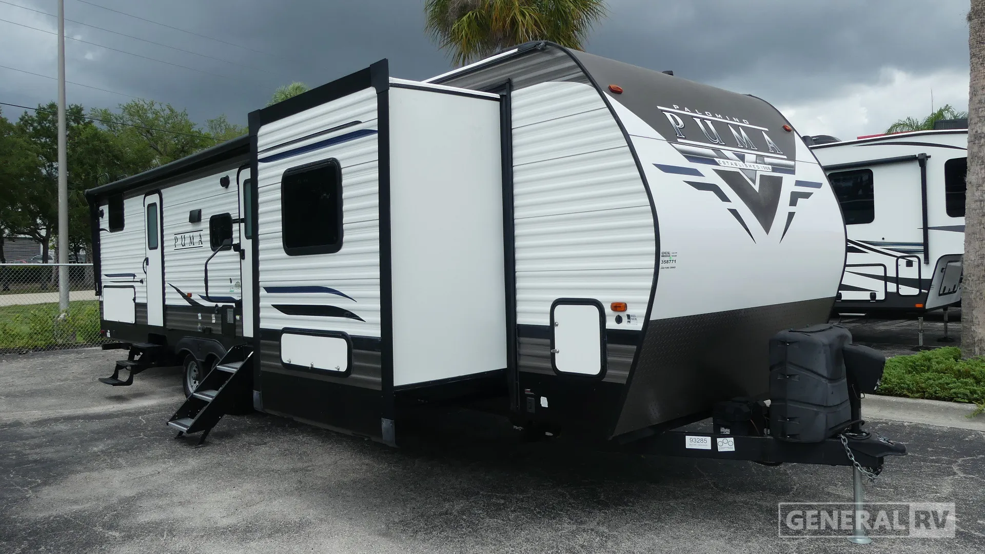2022 Forest River Puma 32BHQS - Photo 2