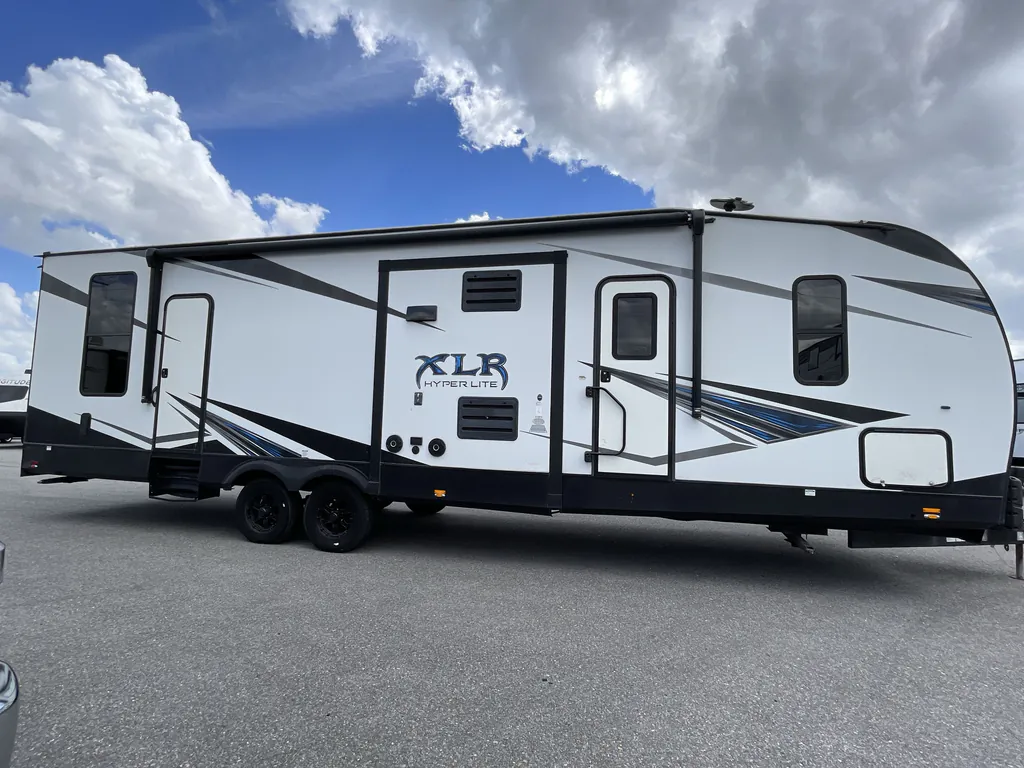 2020 Forest River XLR Hyperlite 31HFX, Photos photo 5