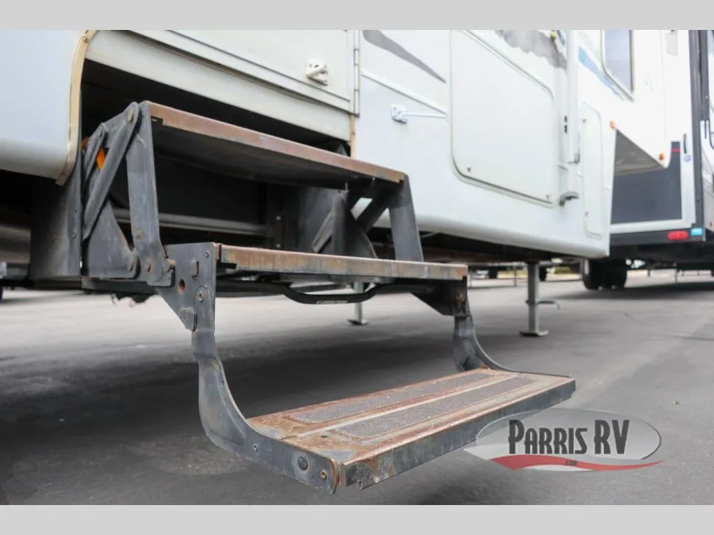 2008 Forest River Wildcat F31 - Photo 4
