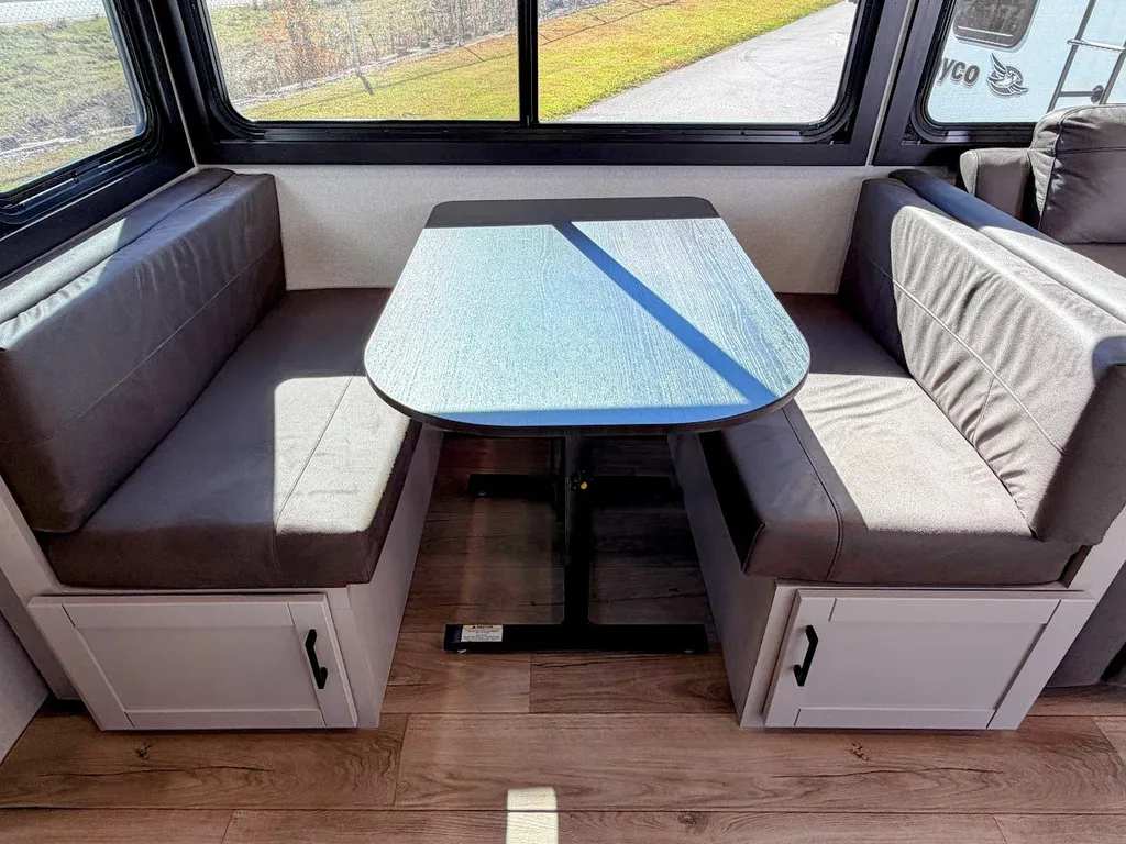 2026 Jayco Jay Feather 29QBH, Photos photo 26
