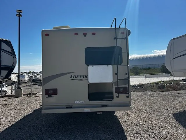2017 Thor Motor Coach Freedom Elite 23H - Photo 4