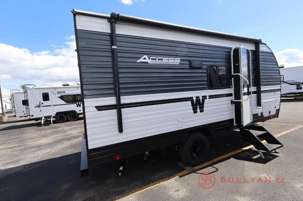 2027 Winnebago Access 16BH - Photo 3