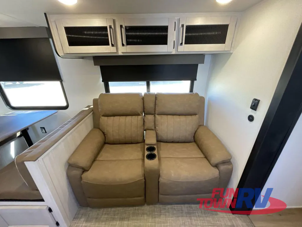2026 Forest River Puma 32BHFS, Photos photo 25