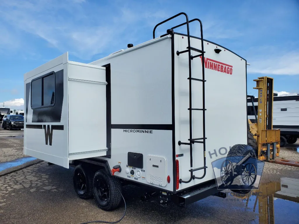 2027 Winnebago Micro Minnie 2108DS, Photos photo 5